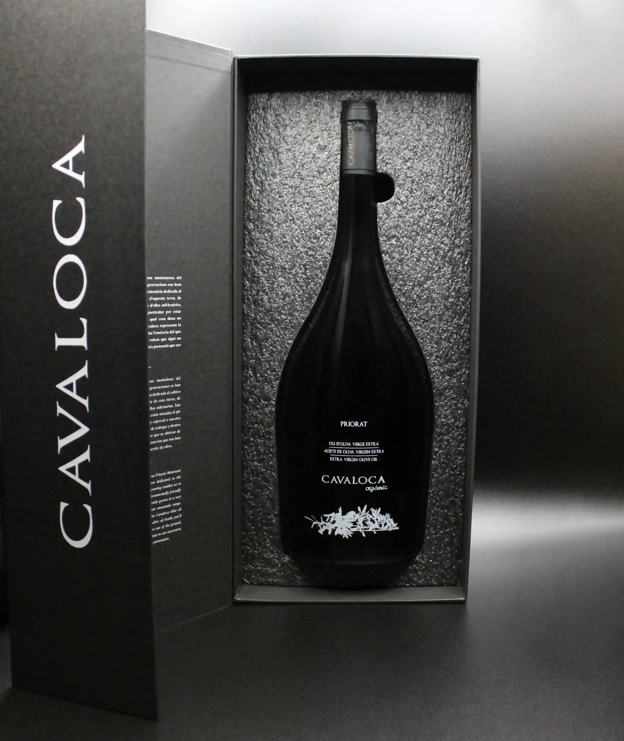 CAVALOCA MAGNUM PRIORAT OLIVE OIL PACKAGING DESIGN FREELANCE NUVU JABOIS CAVALOCA MAGNUM PRIORAT OLIVE OIL PACKAGING DESIGN FREELANCE NUVU JABOIS
